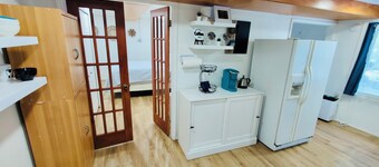 Charming 1-bedroom apartment in peaceful Dayton with WiFi, AC.