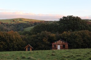 Cabin | Exterior - Treehouse Cabin Wilderness Escape (Abergele)