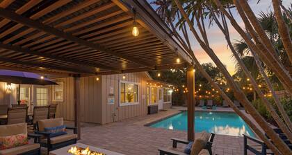 🏝 4BR Tropical Oasis w/ Heated Pool + Game Room + 10 Min to Anna Maria and IMG