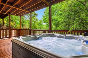 Bain à remous extérieur