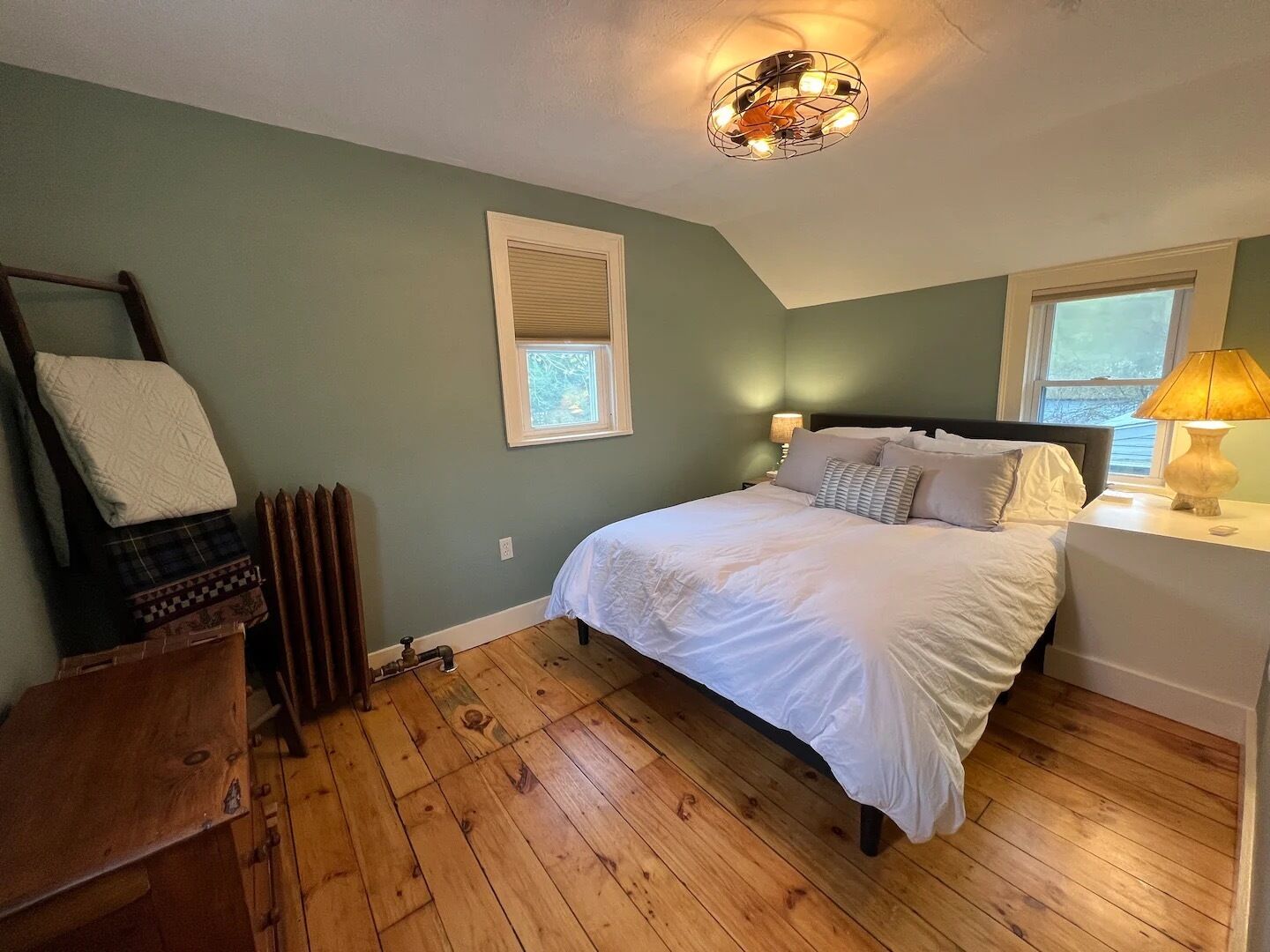 1 chambre, fer et planche à repasser, Wi-Fi, draps fournis