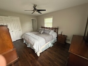 3 soverom, strykejern/-brett og wi-fi