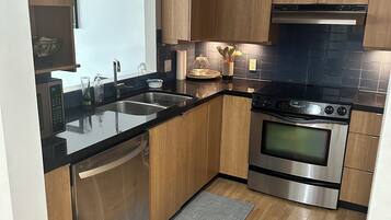 Microwave, oven, stovetop, dishwasher