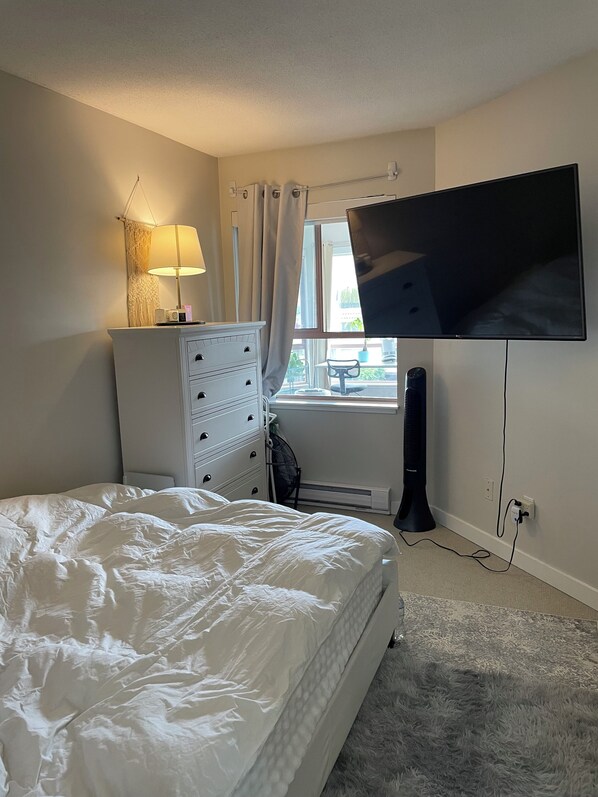 1 bedroom, iron/ironing board, WiFi, bed sheets