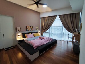 4 chambres, bureau, fer et planche à repasser, Wi-Fi gratuit