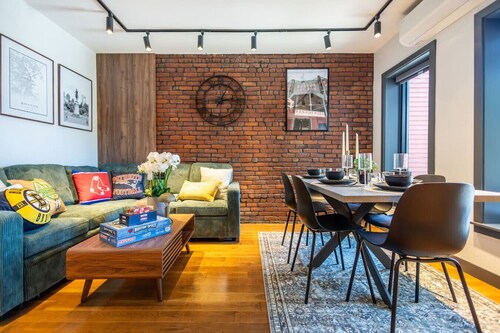 2BR2Bth 2 Parking Spaces/TD Garden/MIT/Harvard/BOS