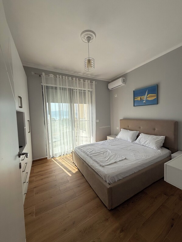 1 chambre, fer et planche à repasser, Wi-Fi