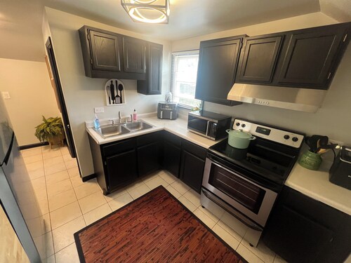 Cute & Cozy, 1bd Condo Apartment/townhouse