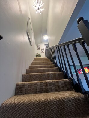Interior - Cute & Cozy, 1bd Condo Apartment/townhouse (Zion)