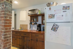 Interior - Walkable to downtown and MCV (Richmond)