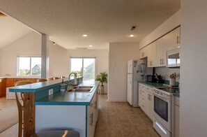 Microwave, oven, dishwasher