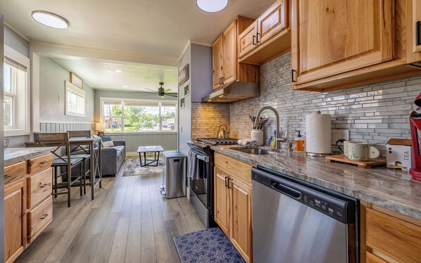 Microwave, oven, stovetop, dishwasher