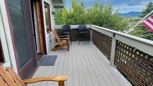 Unclassified image, 4 of 41, button - The Penthouse -  Ennis, Montana and the Madison Valley. Close to Yellowstone. (Ennis)