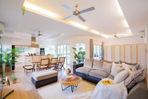 House | Living area | Flat-screen TV - Kira Japandi Escape Sauna Rooftop Cinema (Hua Hin)