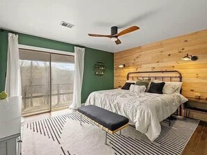 2 bedrooms, WiFi, bed sheets - Cozy Cabin On Cave Run Lake | RRG (Salt Lick)