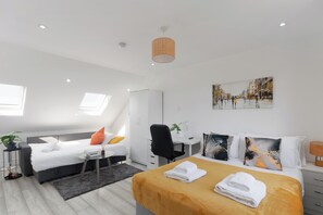 1 bedroom, iron/ironing board, free WiFi, bed sheets