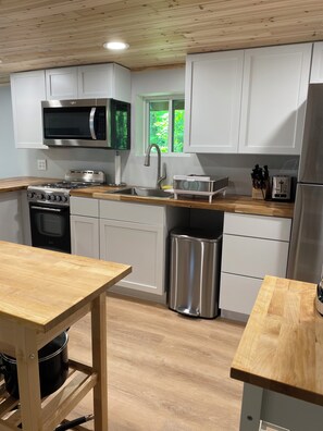 Microondas, horno y parrilla de estufa 