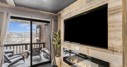 Luxury Mountain Retreat.Minutes from ski slopes,Water Park,Resort & scenic hikes