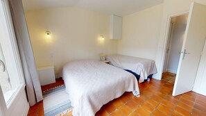 2 bedrooms, free WiFi