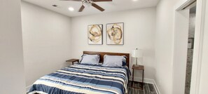 3 makuuhuonetta, silitysrauta/-lauta, Wi-Fi, vuodevaatteet