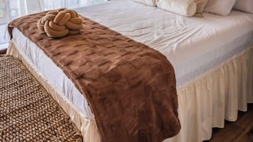 Superior Suite, Private Pool, Beach View | Premium bedding, pillowtop beds, free minibar, in-room safe