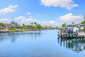 Marina - Vibrant Home l Perfect Island Getaway! (Marco Island)