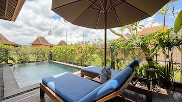 別墅, 2 張加大雙人床, 私人泳池, 泳池景 | 客房景觀