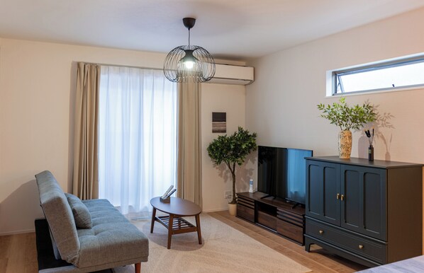 Rideaux occultants, Wi-Fi gratuit, draps fournis