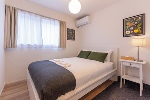 Hus Comfort - icke-rökare - balkong | MörklÀggningsgardiner, gratis wi-fi och sÀngklÀder