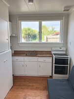 Chalet | Private kitchen | Electric kettle, toaster