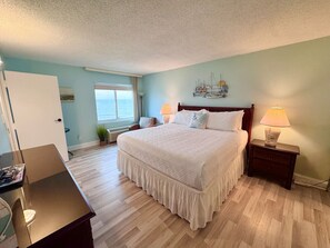 Schreibtisch, kostenloses WLAN, Bettwäsche