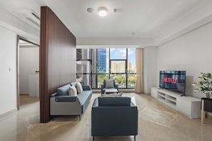 Appartement, 3 chambres, vue ville | Coin séjour