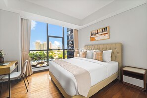 Apartment, 3 Schlafzimmer, Stadtblick | Bügeleisen/Bügelbrett, kostenloses WLAN