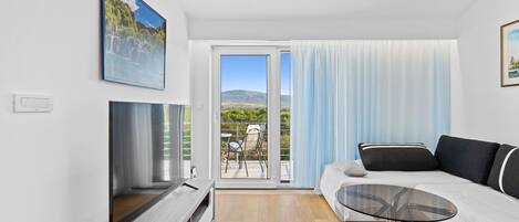 Talo (Holiday Home Eros) | 4 makuuhuonetta