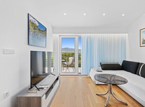 Hus (Holiday Home Eros) | 4 soverom