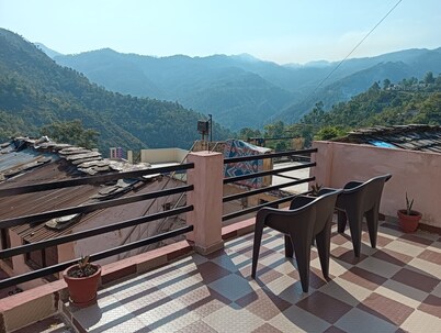 Enchanting 1-bedroom house in Kandali