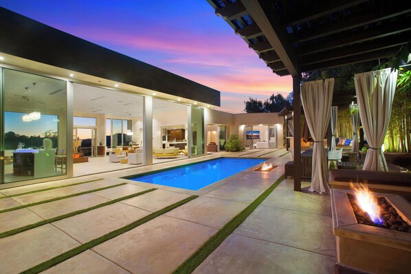 Piscina