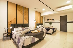Premium Double Room, City View | Laptop workspace, free WiFi, bed sheets