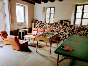 Game room - Spacious property 13 bedrooms for 30 pers in the magnificent Vosges alsaciennes (Fellering)