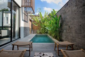 Pool - Villa Palaia, at the hearth of Canggu (Bali)