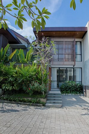 Exterior - Villa Palaia, at the hearth of Canggu (Bali)