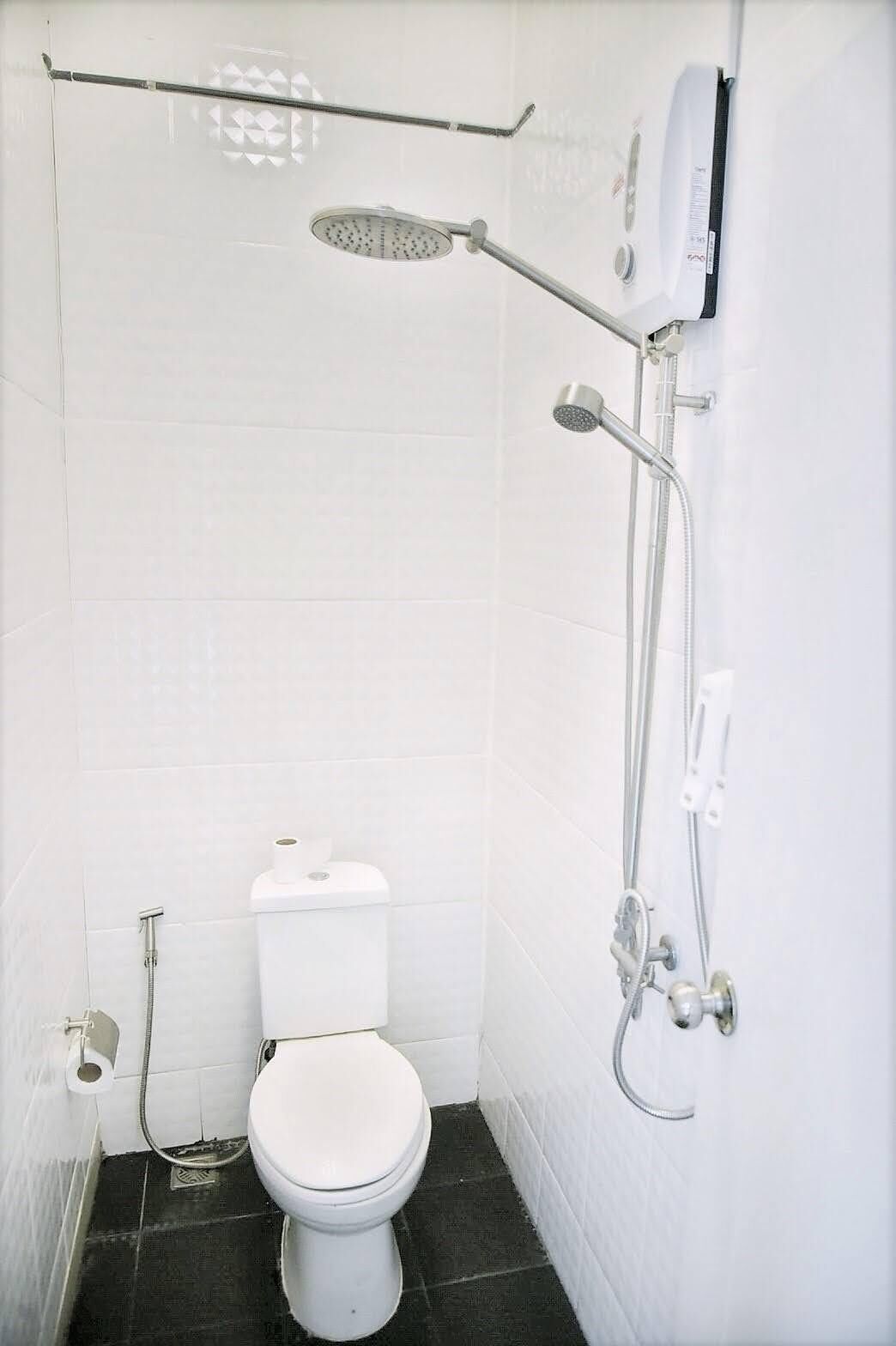 ห้องเบสิกดับเบิล, วิวสวน | ห้องน้ำ | รองเท้าสวมภายในห้อง