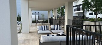 Brand-new Entire Terrace Home