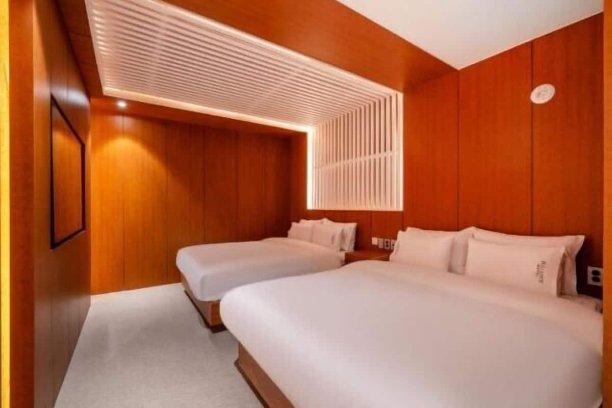 Premium bedding, free WiFi, bed sheets