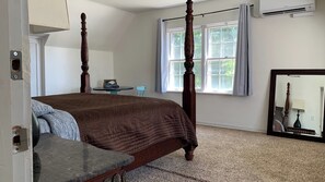 2 habitaciones, tabla de planchar con plancha, cuna de viaje y wifi 