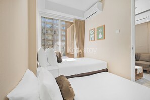 อพาร์ทเมนท์, 2 ห้องนอน, วิวเมือง | พื้นที่ทำงานแบบใช้แล็ปท็อป, เตารีด/โต๊ะรีดผ้า, Wi-Fi ฟรี
