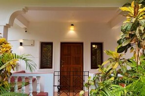 Interior - Villa Blanca, private pool villa in Assagao (Goa)