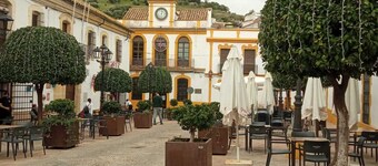 Tourist lodging "Los Naranjos".