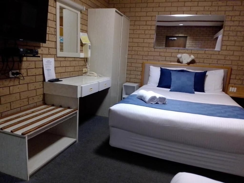 2 Star Hotels