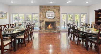 Historic Souther Country Inn - Spacious Retreat!